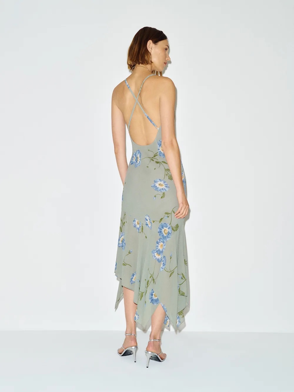 Brand new Reformation Marysia Dress Green - Size 2 - Picture 4 of 6
